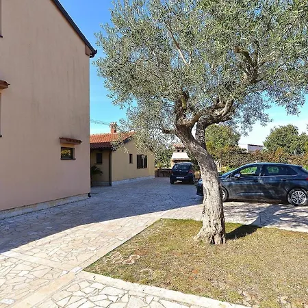 Fuer 4 Personen Ca 65 Qm In Rovinj, Istrien Istrische Riviera * ロヴィニ
